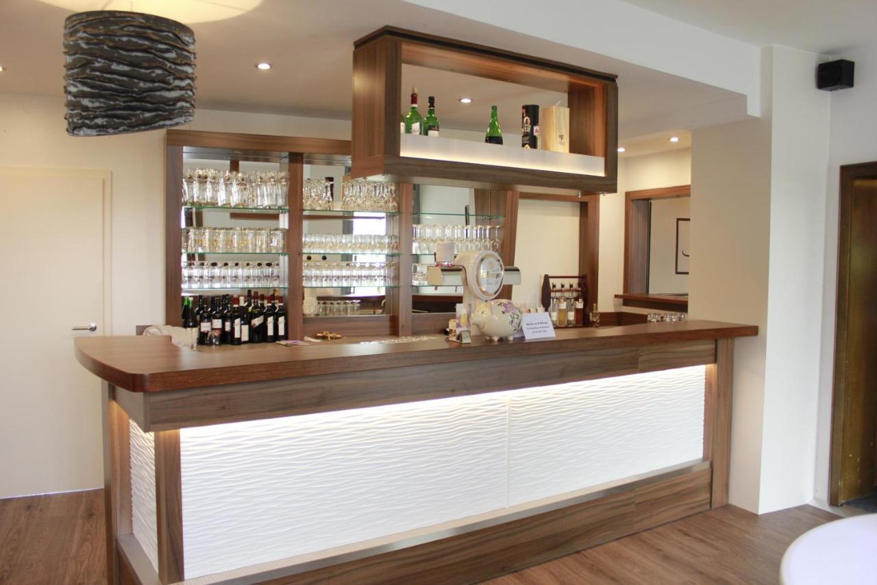 Ummen Hotel&Restaurant Barssel  エクステリア 写真